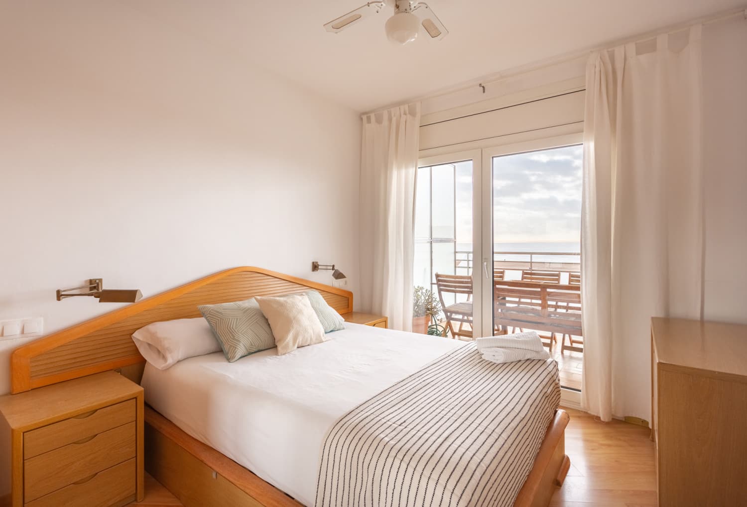 Ático acogedor, con vistas en la playa - foto 5