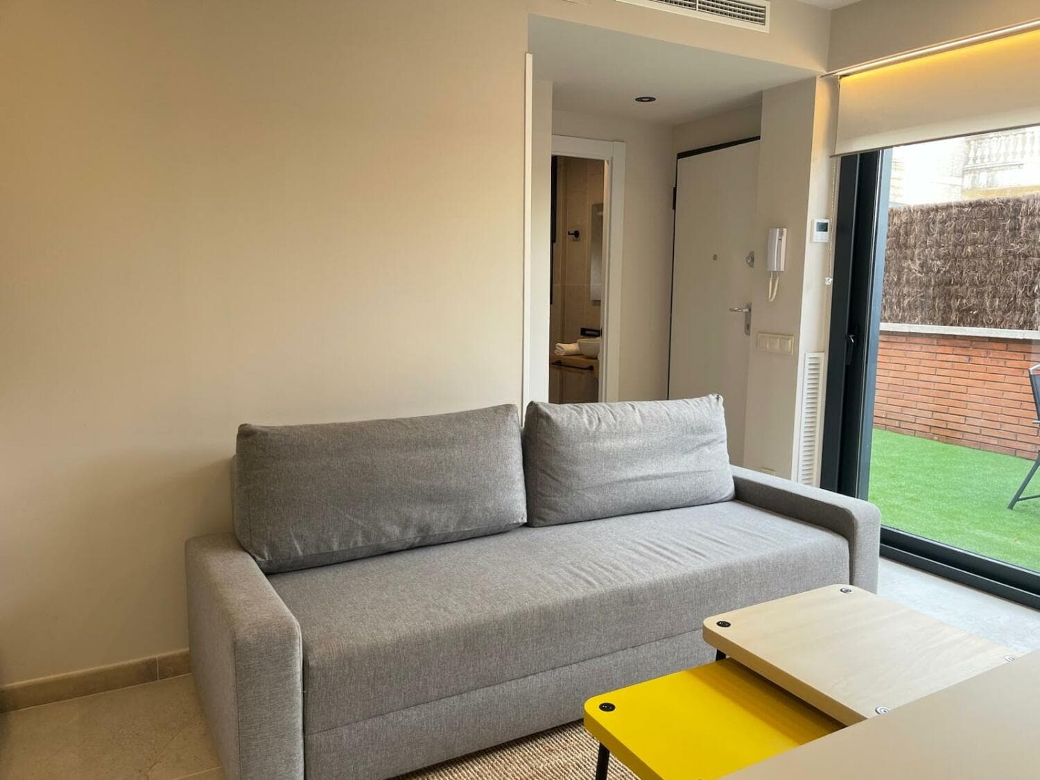 Estudio con terraza privada - foto 4