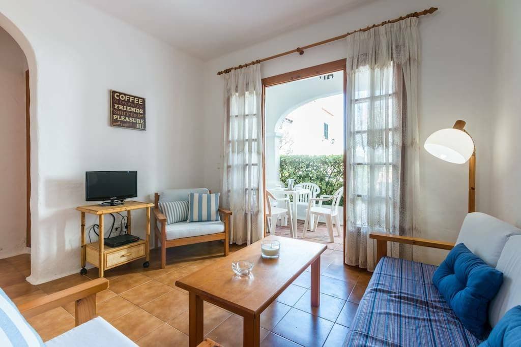 Encantador apartamento en playas de fornells menorca — Apartamento en Castelldefels