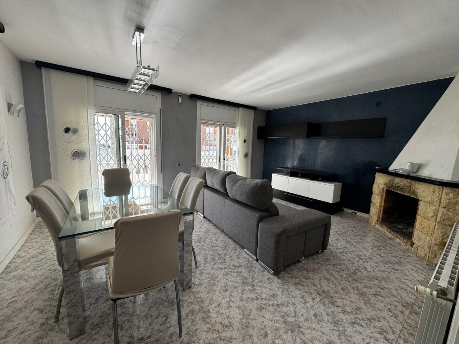 Casa en Roda de Bará — Apartamento en Castelldefels